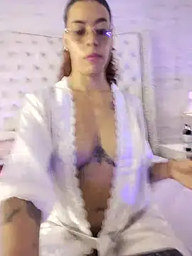 Snapshot of Pamelamiler__ chatting on July 28, 2026, 3:21 pm Pamelamiler online show from July 28, 2026, 3:21 pm