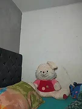 Snapshot of Pamelamiler__ chatting on July 13, 2026, 9:19 am Pamelamiler online show from July 13, 2026, 9:19 am