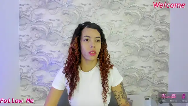 Snapshot of Pamelamiler__ chatting on June 21, 2026, 12:22 pm Pamelamiler online show from June 21, 2026, 12:22 pm