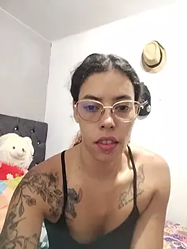 Snapshot of Pamelamiler__ chatting on July 24, 2026, 12:06 am Pamelamiler online show from July 24, 2026, 12:06 am