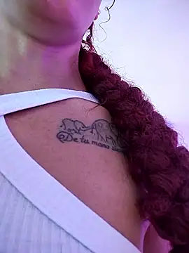 Pamelamiler   online show from January 18, 2026, 1:58 pm