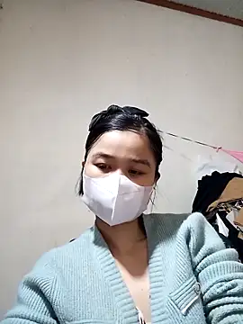 Daisy-lusia96 online show from November 7, 2025, 1:48 pm