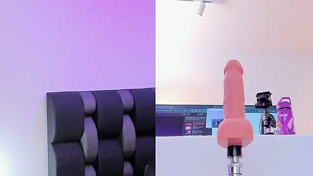 Snapshot of maily_zanss chatting on March 11, 2026, 7:52 pm maily zanss online show from March 11, 2026, 7:52 pm