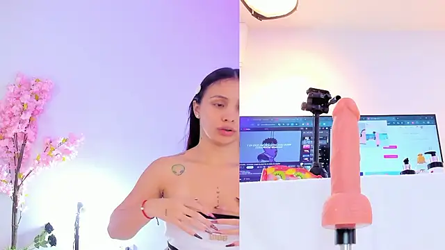 maily zanss online show from January 17, 2026, 7:50 pm