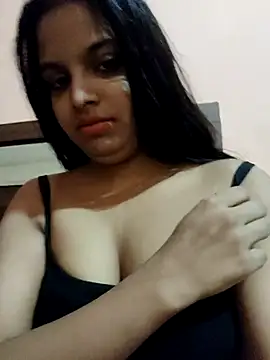 Snapshot of Maahhii_2 chatting on July 20, 2026, 7:16 pm Maahhii 2 online show from July 20, 2026, 7:16 pm