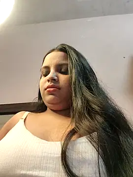 Maahhii 2 online show from April 30, 2026, 8:57 pm