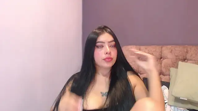 KateWelsin online show from April 21, 2026, 8:04 pm