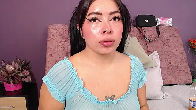 Snapshot of KateWelsin chatting on June 10, 2026, 7:48 pm KateWelsin online show from June 10, 2026, 7:48 pm