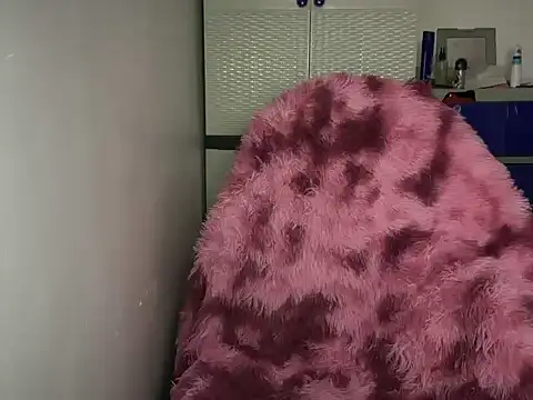 Mariamercedesss online show from February 13, 2026, 3:28 am