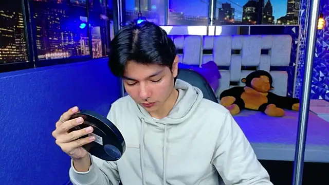 alandelrey57 online show from March 24, 2026, 8:53 pm