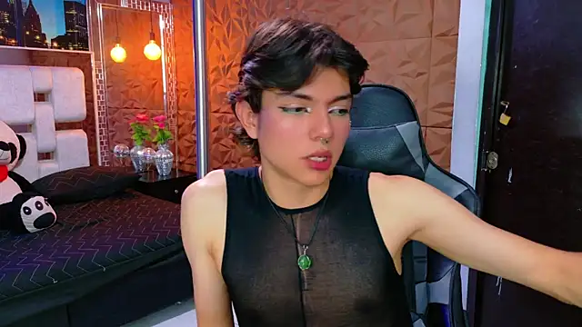 alandelrey57 online show from September 24, 2025, 6:31 am