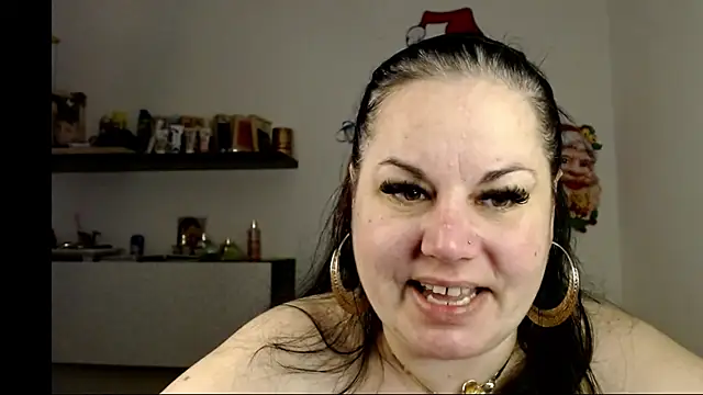andreea2011 online show from February 7, 2026, 8:55 am