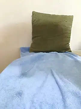 Snapshot of PussyLover880099 chatting on September 13, 2025, 12:05 pm PussyLover880099 online show from September 13, 2025, 12:05 pm