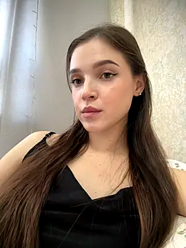 Snapshot of NoraGartner chatting on October 3, 2025, 10:50 am NoraGartner online show from October 3, 2025, 10:50 am