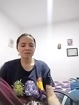 Snapshot of Cami_Konor chatting on October 19, 2025, 2:31 pm Cami Konor online show from October 19, 2025, 2:31 pm