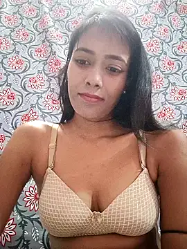 hornylizia123 online show from April 8, 2026, 2:51 pm