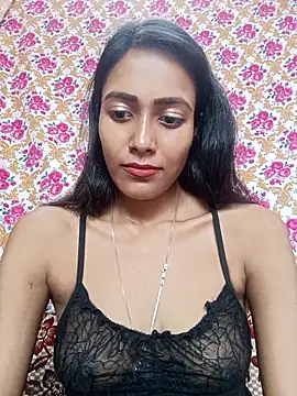 Snapshot of hornylizia123 chatting on May 27, 2026, 2:30 am hornylizia123 online show from May 27, 2026, 2:30 am