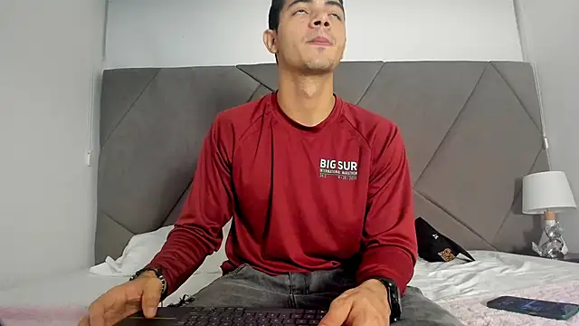 andrew colleman online show from October 7, 2025, 3:40 am