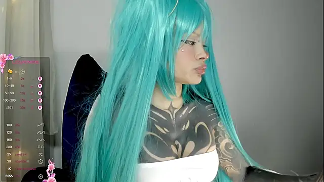 AlinaLukyanova online show from March 24, 2026, 4:12 am