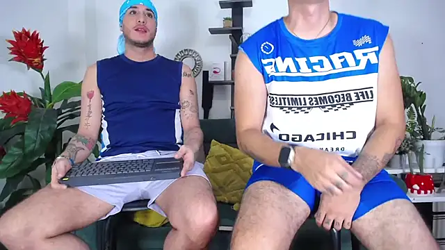 Snapshot of Borsalino_Adam chatting on September 10, 2025, 5:56 pm Borsalino Adam online show from September 10, 2025, 5:56 pm