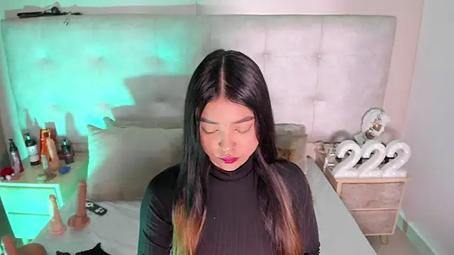 Snapshot of AbbyBeck chatting on October 20, 2025, 1:33 pm AbbyBeck online show from October 20, 2025, 1:33 pm