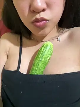 Snapshot of Sayhi_xo chatting on December 16, 2025, 2:43 pm Sayhi xo online show from December 16, 2025, 2:43 pm