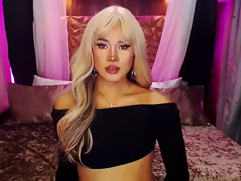 YllanaAltheaXxX online show from September 14, 2025, 6:47 am