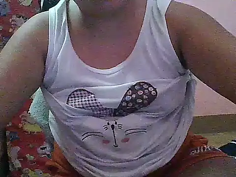 Snapshot of fresh_rosie chatting on June 14, 2026, 5:08 am fresh rosie online show from June 14, 2026, 5:08 am
