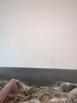 Snapshot of RosieCheexxxxxx chatting on December 5, 2025, 12:15 pm RosieCheexxxxxx online show from December 5, 2025, 12:15 pm