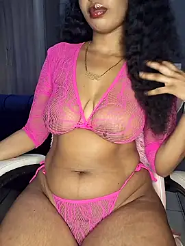 Snapshot of ELAINE_xXxX chatting on December 3, 2025, 8:52 pm ELAINE xXxX online show from December 3, 2025, 8:52 pm