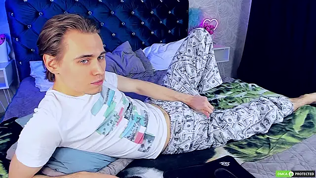 Snapshot of WilliamDyson chatting on November 3, 2025, 4:07 am WilliamDyson online show from November 3, 2025, 4:07 am