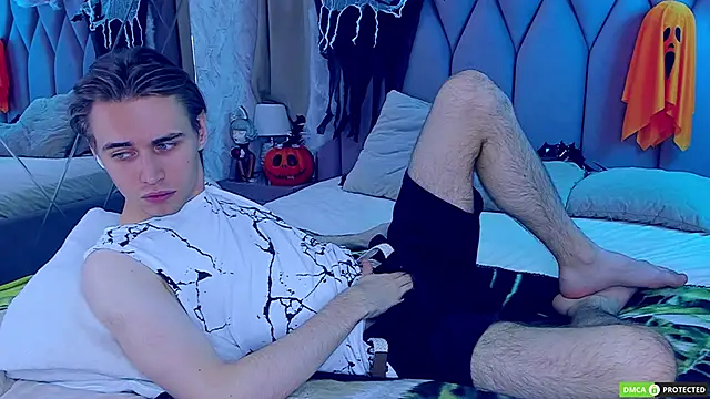 Snapshot of WilliamDyson chatting on October 30, 2025, 4:11 am WilliamDyson online show from October 30, 2025, 4:11 am