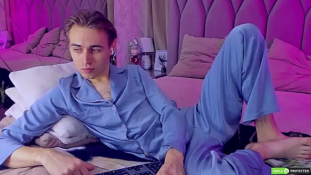 Snapshot of WilliamDyson chatting on October 8, 2025, 3:08 am WilliamDyson online show from October 8, 2025, 3:08 am