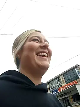 Snapshot of Fernandar2025 chatting on October 12, 2025, 4:41 pm Fernandar2025 online show from October 12, 2025, 4:41 pm