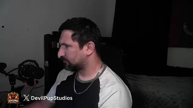 Snapshot of DevilPup75_ chatting on July 7, 2026, 6:47 am DevilPup75 online show from July 7, 2026, 6:47 am