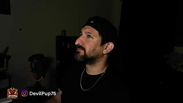 Snapshot of DevilPup75_ chatting on July 19, 2026, 1:58 am DevilPup75 online show from July 19, 2026, 1:58 am