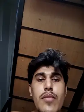 HarryChoudhary21 online show from May 3, 2026, 7:28 pm