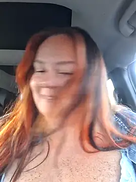 Snapshot of 50-shades-of-JADE chatting on October 21, 2025, 12:15 pm 50-shades-of-JADE online show from October 21, 2025, 12:15 pm