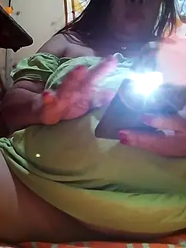 Huge mama69 online show from April 20, 2026, 11:39 pm
