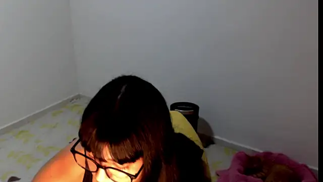 Snapshot of meganmiauu chatting on May 12, 2026, 4:13 pm meganmiauu online show from May 12, 2026, 4:13 pm