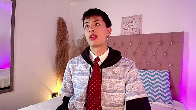 OzorioDany online show from February 7, 2026, 4:20 am