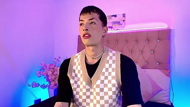 Snapshot of OzorioDany chatting on November 3, 2025, 4:50 am OzorioDany online show from November 3, 2025, 4:50 am