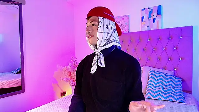 Snapshot of OzorioDany chatting on December 1, 2025, 3:40 am OzorioDany online show from December 1, 2025, 3:40 am