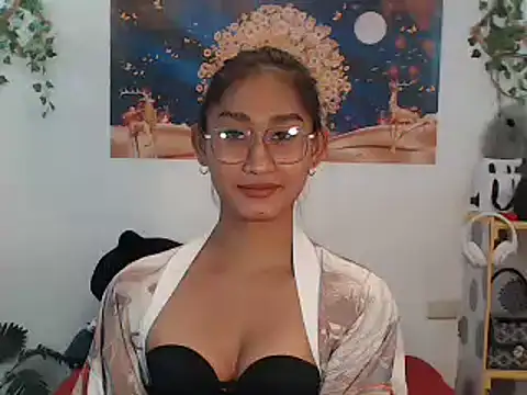 Snapshot of youarea_dreamer chatting on July 4, 2026, 3:57 am youarea dreamer online show from July 4, 2026, 3:57 am
