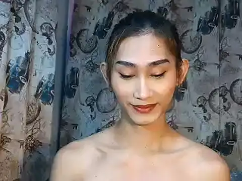 youarea dreamer online show from December 3, 2025, 9:47 pm