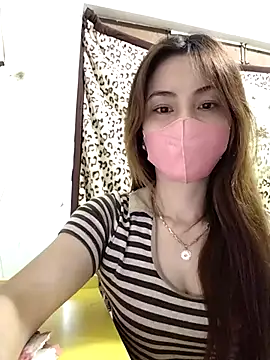 Snapshot of Baby-ladysweet20 chatting on November 6, 2025, 12:36 am Baby-ladysweet20 online show from November 6, 2025, 12:36 am