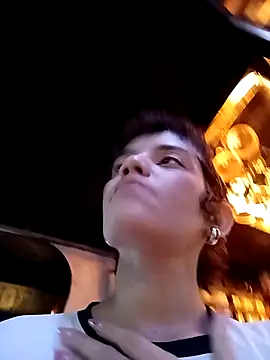 Snapshot of ancesstral_angel chatting on December 4, 2025, 7:29 am ancesstral angel online show from December 4, 2025, 7:29 am