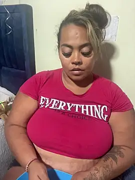 Snapshot of EmilyDuran_ chatting on June 26, 2026, 10:04 pm EmilyDuran online show from June 26, 2026, 10:04 pm