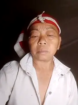 VangLe73 online show from October 22, 2025, 11:20 am