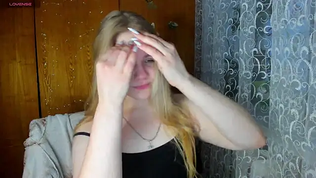 AlinaMors online show from December 16, 2025, 1:15 pm